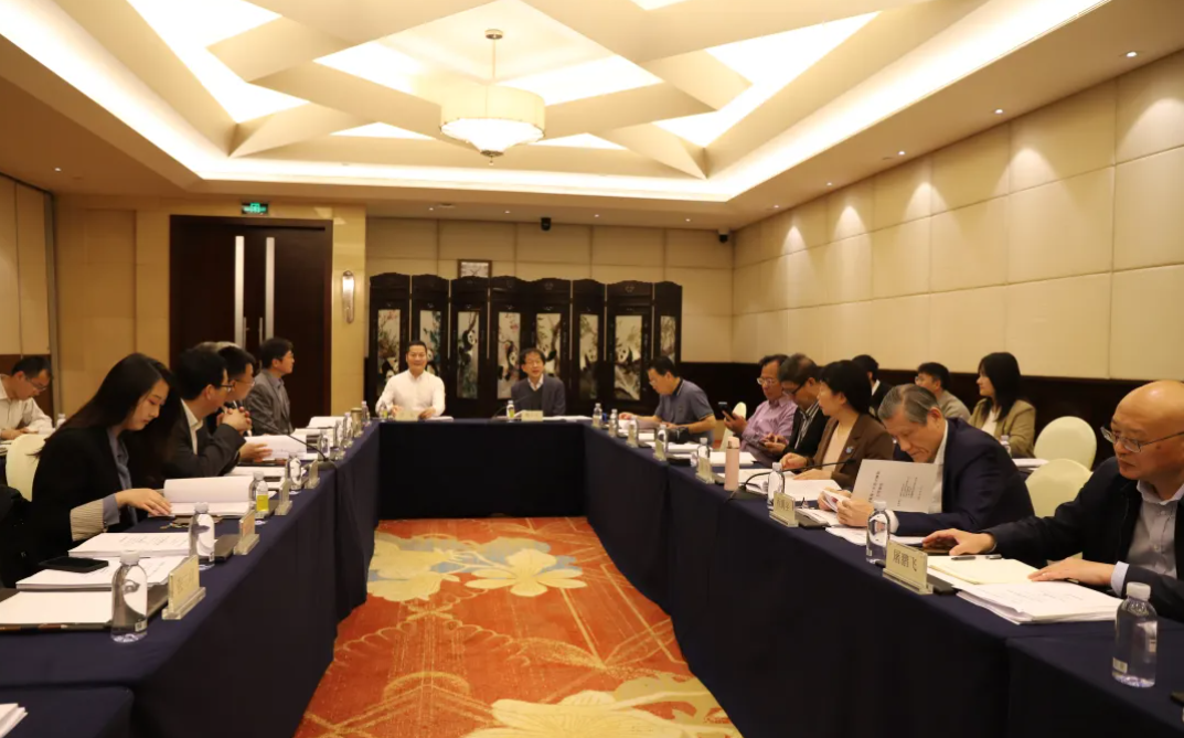 本草智库·中药大模型成果评价会召开，专家评价达到国际领先水平(图1)