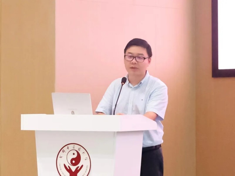现代中药产业学院2025级新生入学仪式在天府中医药创新港顺利举行(图3)